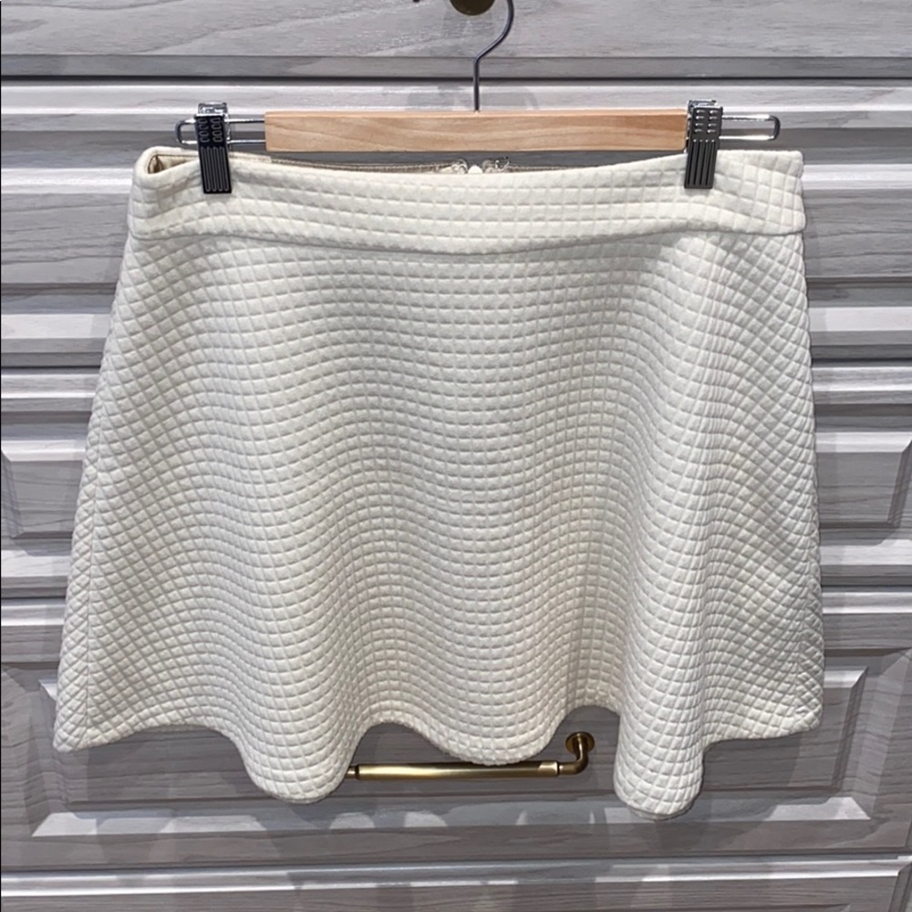 BR circle skirt